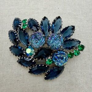 Vintage Art Glass Blue Dogtooth Style Brooch